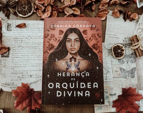 Foto com a capa do livro A Heranca de Orquidea Divina_1